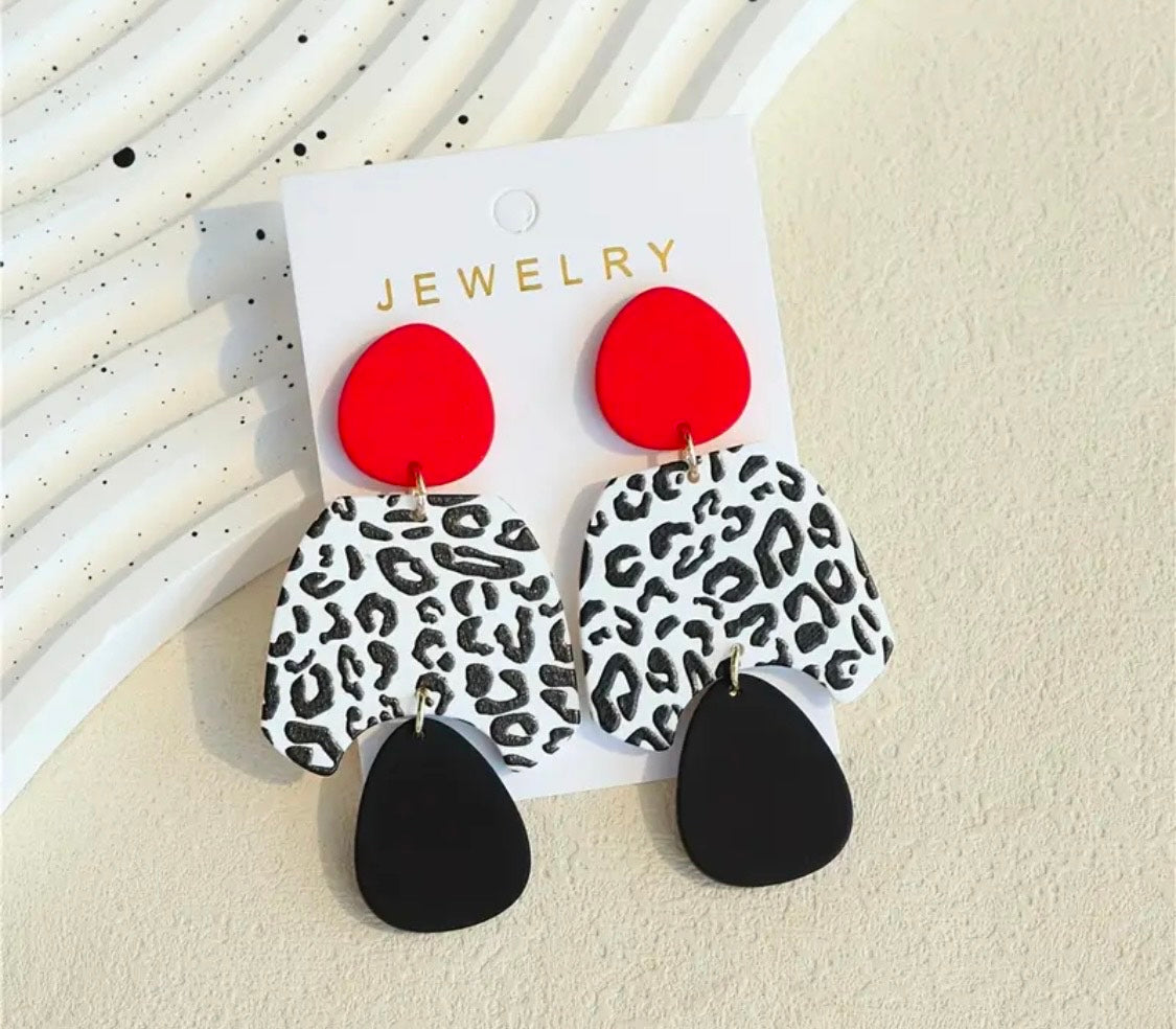 Leopard Pattern Dangle Earrings