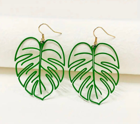 Green Leaf Design Dangle Earrings