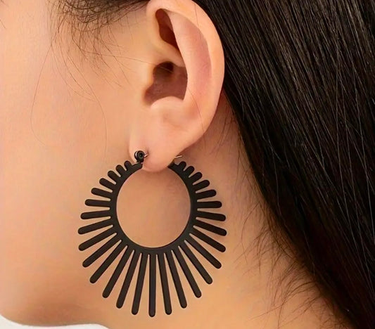 Black Geometric Fan-Shaped Hoop Earrings