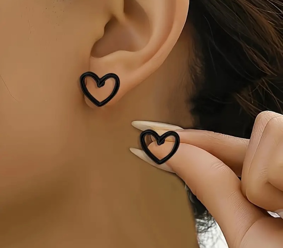 Hollow Heart Design Stud Earrings