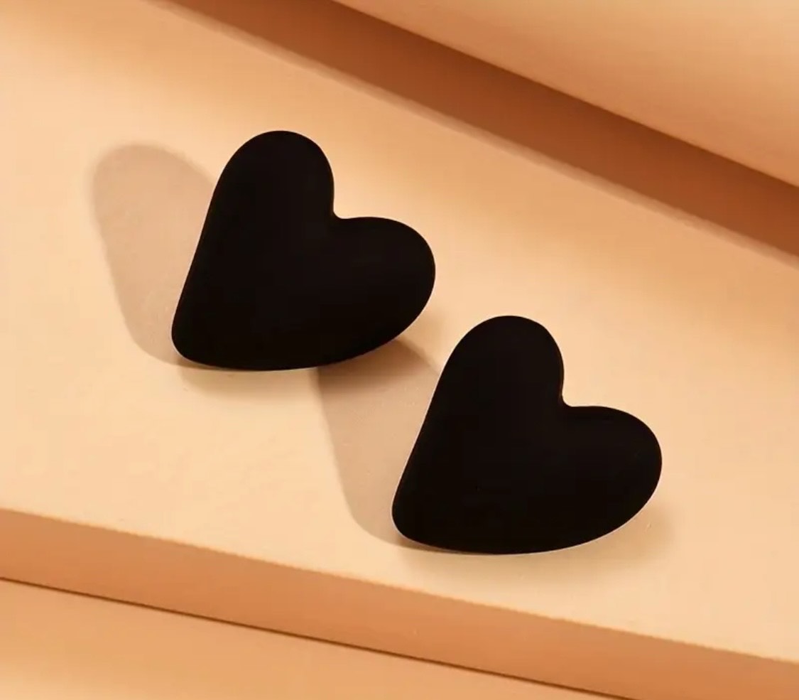 Black Heart Shaped Stud Earrings