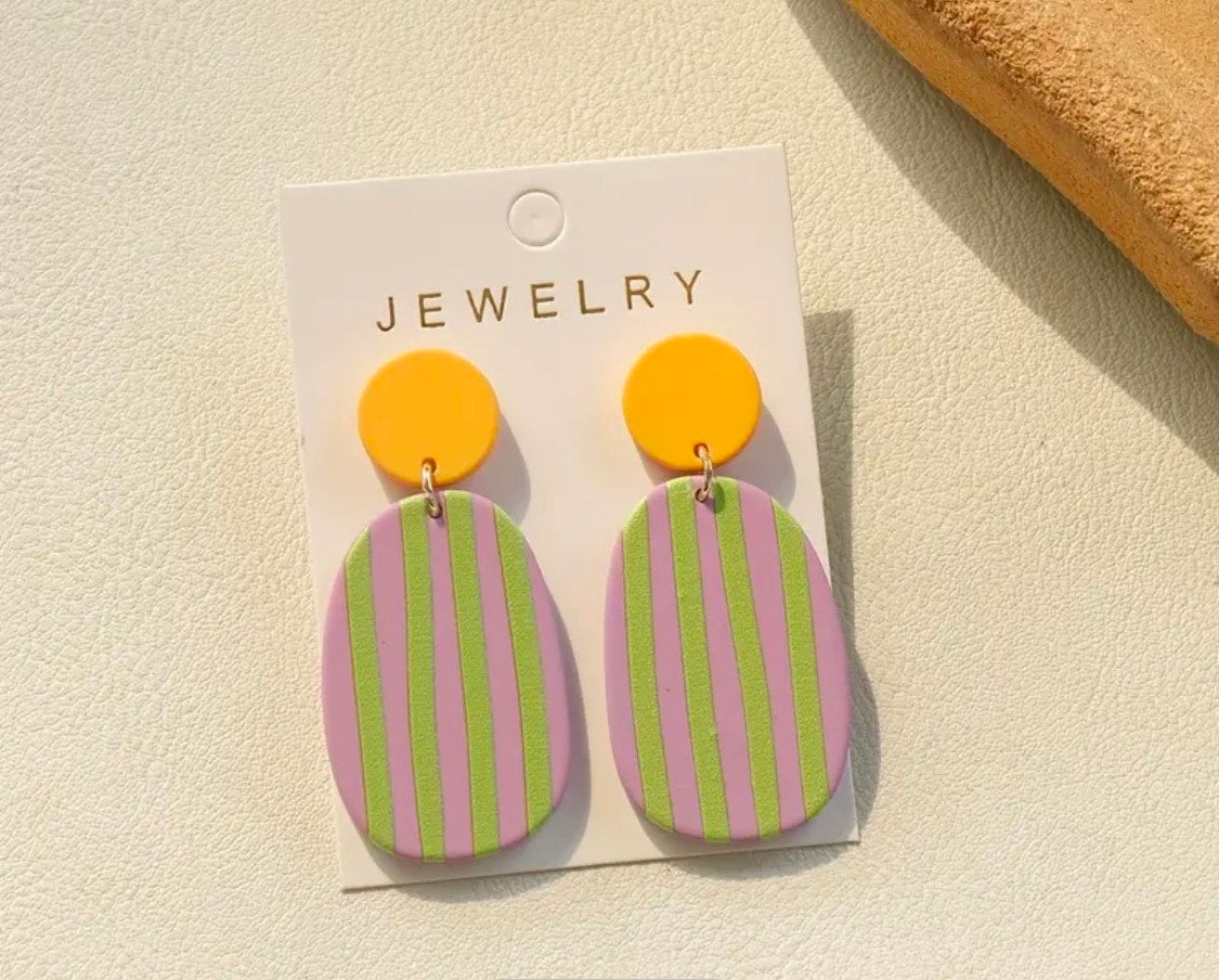 Oval Shape Purple/Green Lines Pattern Dangle Earrings